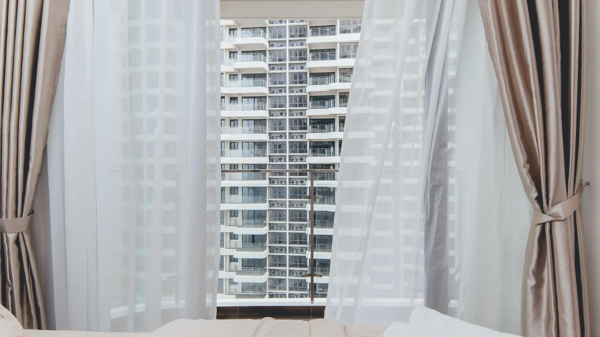Apartment Danga Bay Coastal Horizon 3Br 8Pax W 3Balcony By Our Stay Johor Bahru
